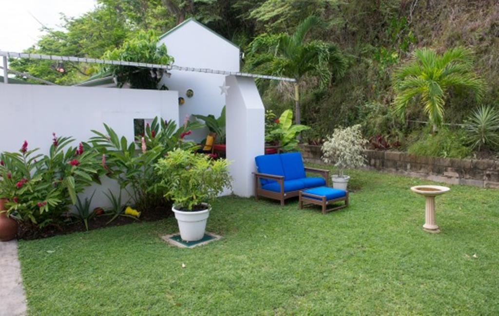 Being Villa Plymouth Luaran gambar
