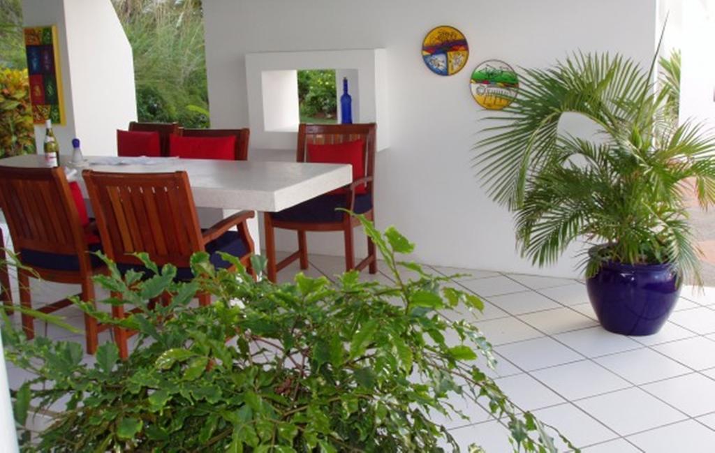 Being Villa Plymouth Luaran gambar